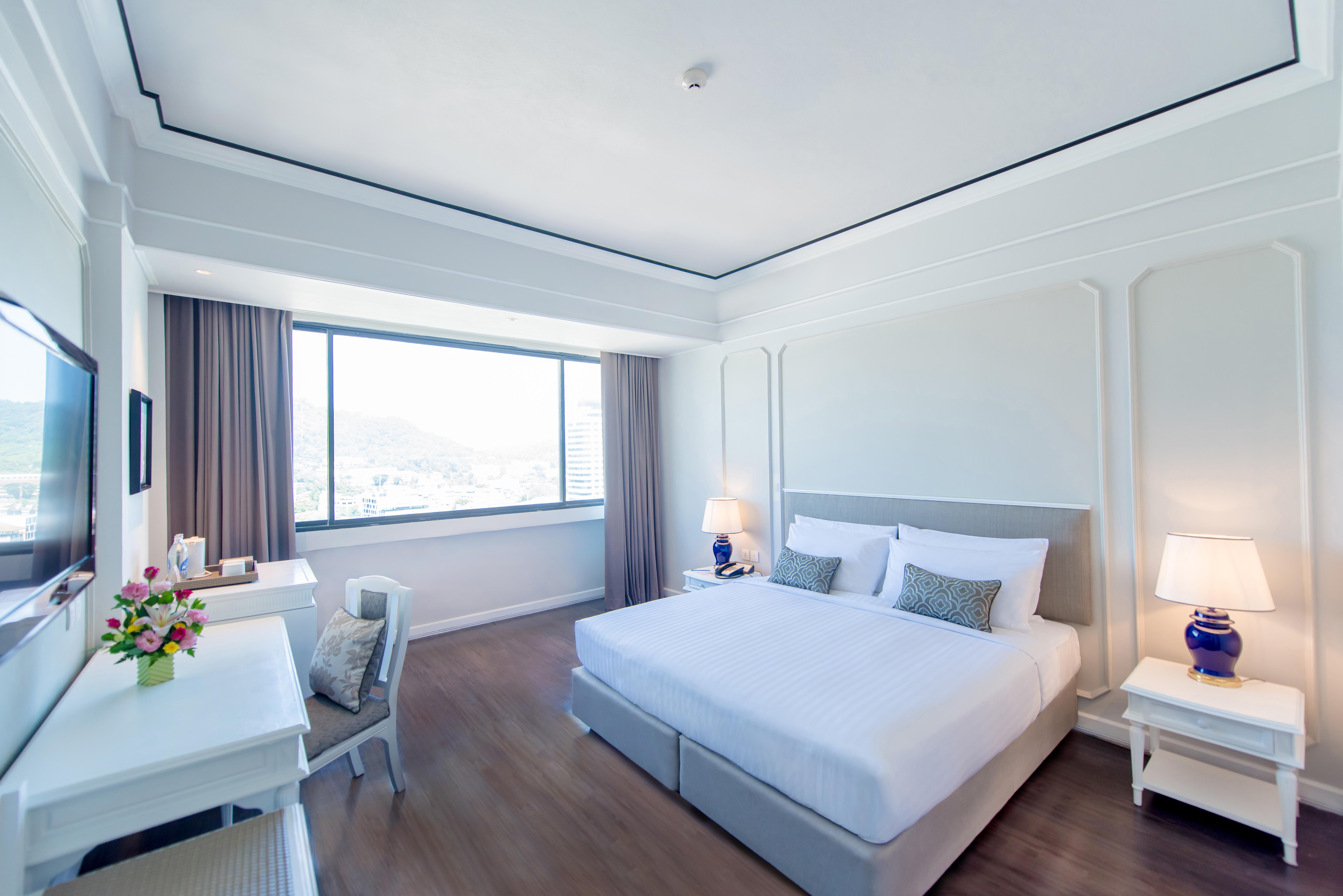 Courtyard By Marriott Phuket Town Hotel Bagian luar foto
