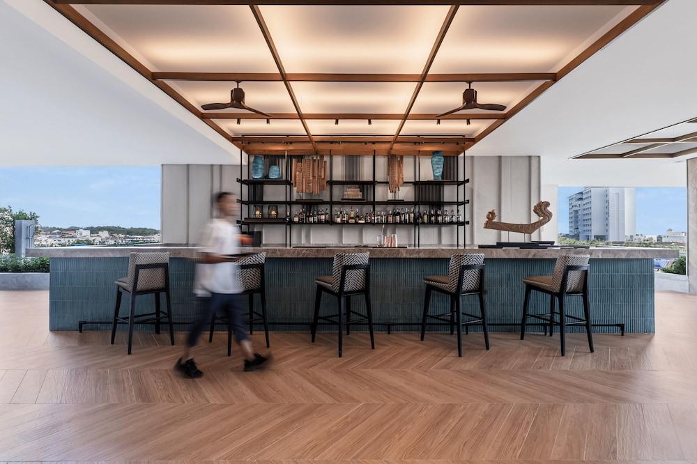 Courtyard By Marriott Phuket Town Hotel Bagian luar foto