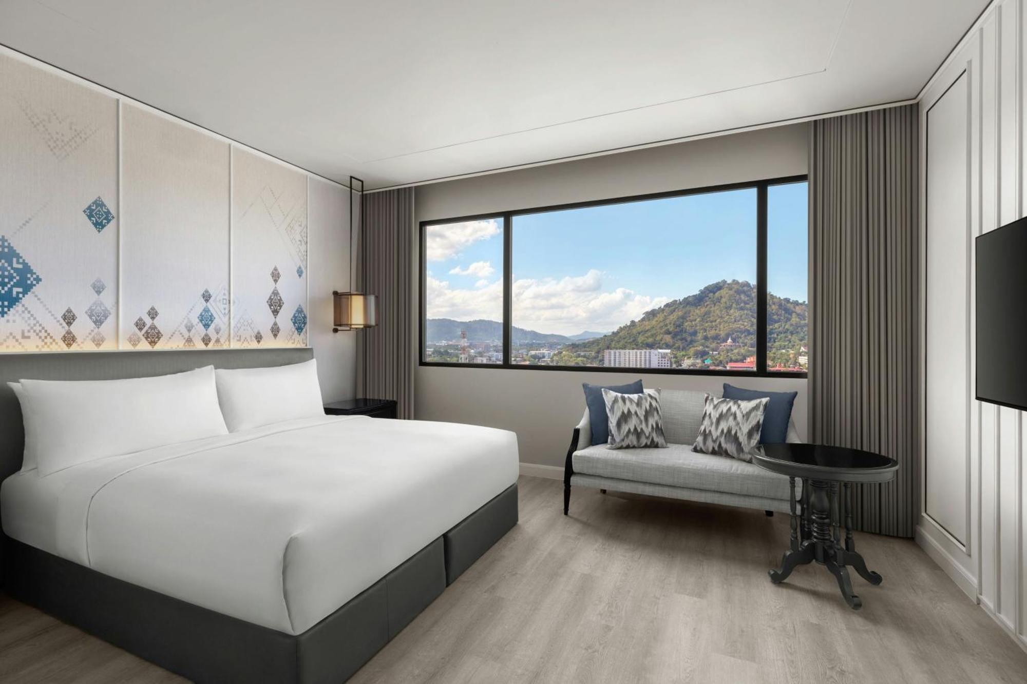 Courtyard By Marriott Phuket Town Hotel Bagian luar foto