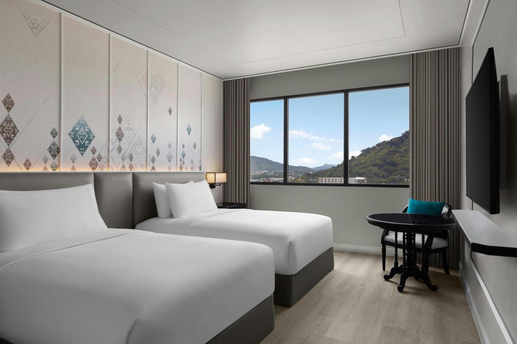 Courtyard By Marriott Phuket Town Hotel Bagian luar foto